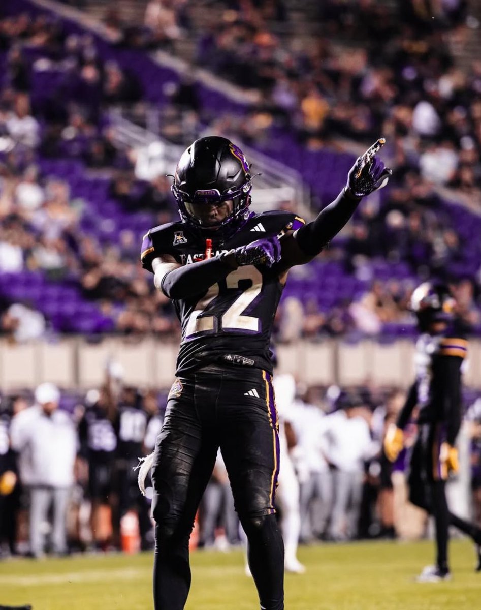 David (DC) Colemanjr (@d1colemanjr) on Twitter photo I am blessed to receive a offer from ECU <a href="/CoachT_Will/">Tarron Williams</a> <a href="/ECUPiratesFB/">ECU Football</a> <a href="/JMThompson12/">Coach Thompson</a> <a href="/COACH217ROLAND/">Travis Roland</a> <a href="/QBOCCoachAlford/">Grant Alford</a> <a href="/CamdenRecruits/">Camden FB Prospects</a> <a href="/mock1230/">Coach Daniel Mock</a> I am blessed to receive a offer from ECU <a href="/CoachT_Will/">Tarron Williams</a> <a href="/ECUPiratesFB/">ECU Football</a> <a href="/JMThompson12/">Coach Thompson</a> <a href="/COACH217ROLAND/">Travis Roland</a> <a href="/QBOCCoachAlford/">Grant Alford</a> <a href="/CamdenRecruits/">Camden FB Prospects</a> <a href="/mock1230/">Coach Daniel Mock</a>