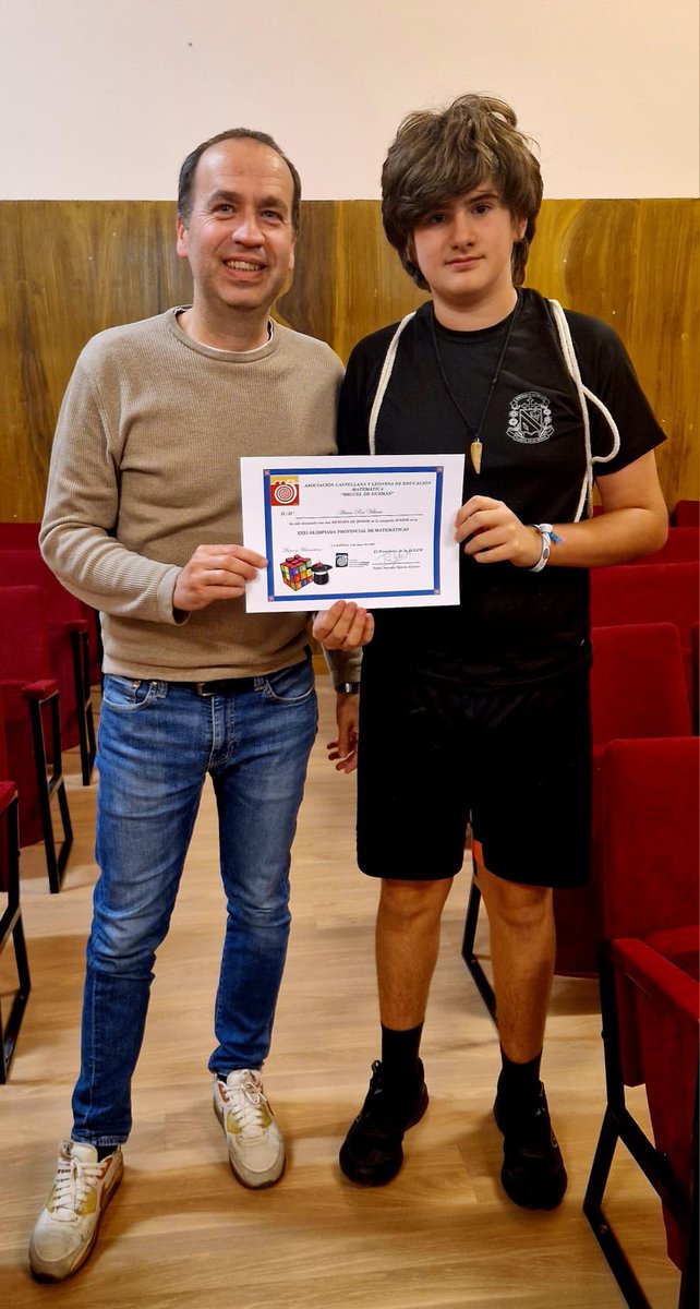 ccvirgenpenabem's tweet photo. El alumno Arturo Ros Villares de 2° de ESO @ccvirgenpenabem  @FundEducere ha obtenido Mención de Honor en la prueba individual de la Olimpiada Matemática Provincial celebrada la semana pasada en La Bañeza. ¡ENHORABUENA!. https://t.co/sGlXSFaZaJ