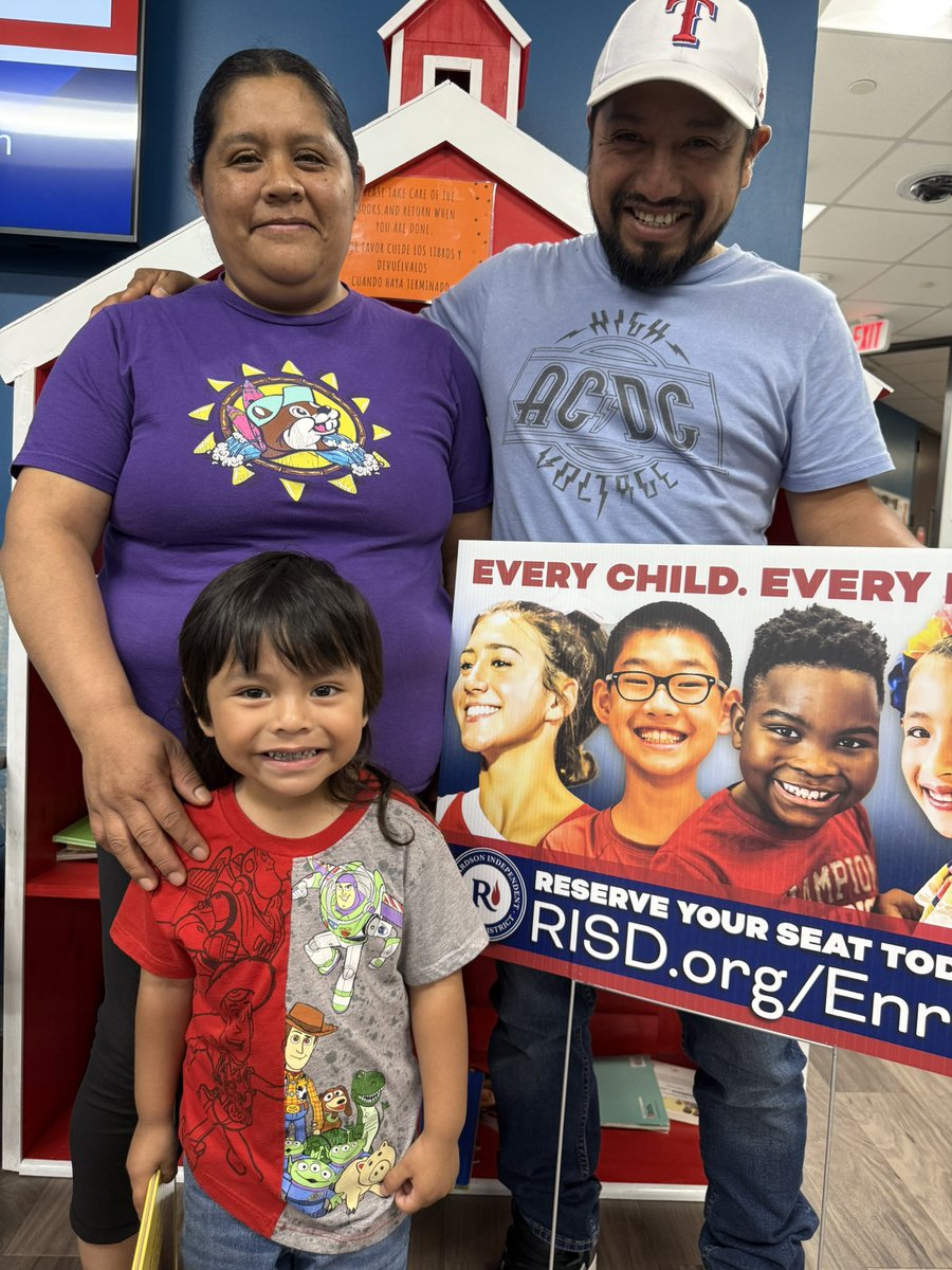 Vanessa Montez tweet media