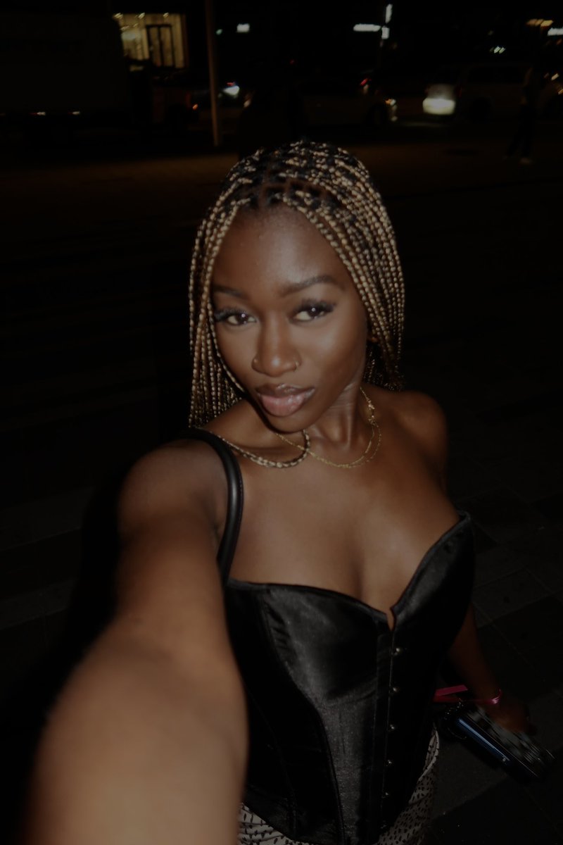 🫶🏾🖤