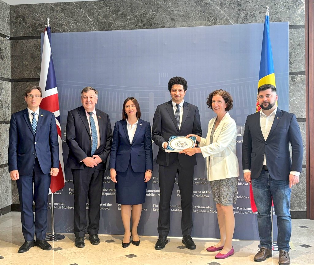 UK MPs <a href="/JWhittingdale/">Sir John Whittingdale MP</a> &amp; <a href="/AnnelieseDodds/">Anneliese Dodds</a> visiting #Moldova 🇲🇩 this wk ahead of crucial parliamentary election in Sept. met President Sandu, MFA State Secretary Mija, Speaker Grosu &amp; parliamentary counterparts among others reaffirming strong UK support for Moldova’s European path