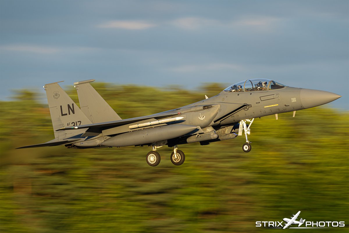 Golden EGUL 😎

<a href="/48FighterWing/">RAF Lakenheath</a> 🇬🇧🇺🇸