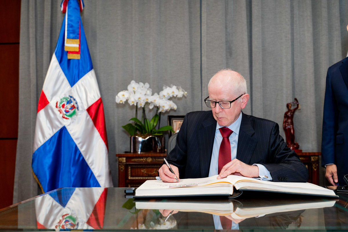 Henry Molina (@henrymolina) on Twitter photo Es un honor contar con la presencia Lord Reed de Allermuir, presidente <a href="/UKSupremeCourt/">UK Supreme Court</a> en este espacio tan significativo para nuestras instituciones y para el fortalecimiento de la justicia en la región.
<a href="/CumbreJudicialI/">Cumbre Judicial Iberoamericana</a> Es un honor contar con la presencia Lord Reed de Allermuir, presidente <a href="/UKSupremeCourt/">UK Supreme Court</a> en este espacio tan significativo para nuestras instituciones y para el fortalecimiento de la justicia en la región.
<a href="/CumbreJudicialI/">Cumbre Judicial Iberoamericana</a>