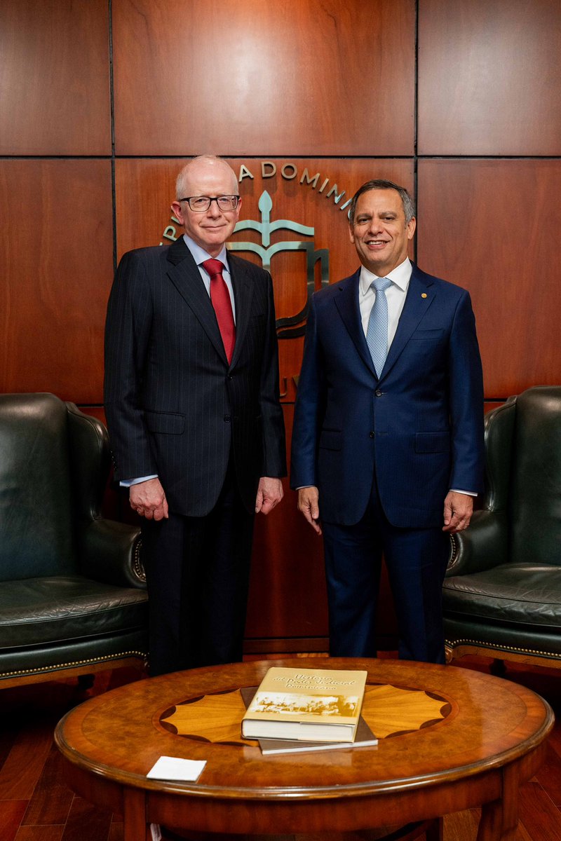 Conocemos la fortaleza y eficiencia del sistema de justicia del Reino Unido 🇬🇧 y su alta clasificación en el Rule of Law Index del World Justice Project. Su participación en la Conferencia Magistral “Una Justicia al día inclusiva y transparente” será una valiosa oportunidad para