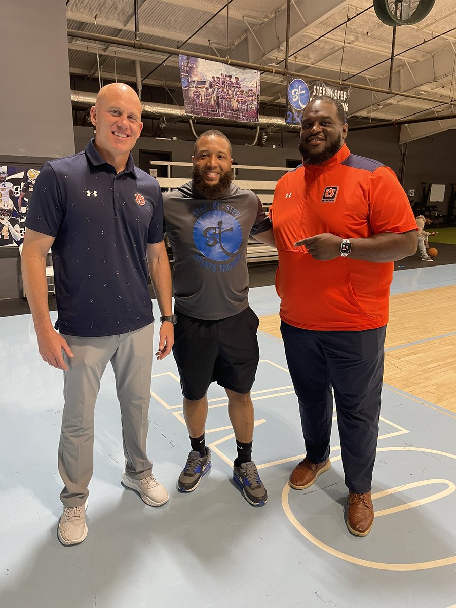 Coach L (@coachl__) on Twitter photo Thanks <a href="/AuburnFootball/">Auburn Football</a> DC <a href="/CoachDurkin/">Coach Durkin</a> & DL <a href="/CoachKingWill/">Coach V. King-Williams</a> for stopping by the facility! <a href="/CoachHughFreeze/">Hugh Freeze</a> Thanks <a href="/AuburnFootball/">Auburn Football</a> DC <a href="/CoachDurkin/">Coach Durkin</a> & DL <a href="/CoachKingWill/">Coach V. King-Williams</a> for stopping by the facility! <a href="/CoachHughFreeze/">Hugh Freeze</a>