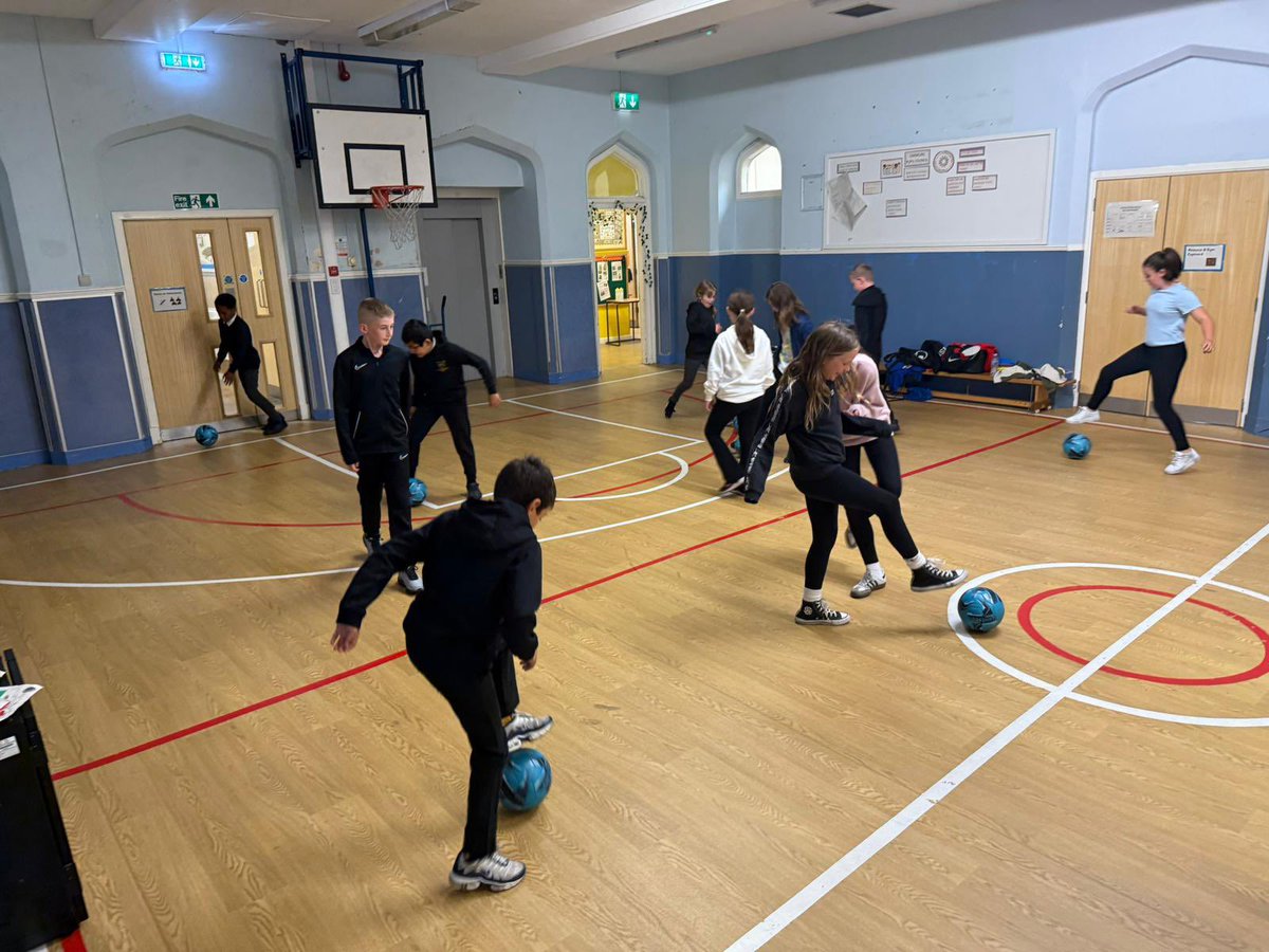 Mr Brown tweet media