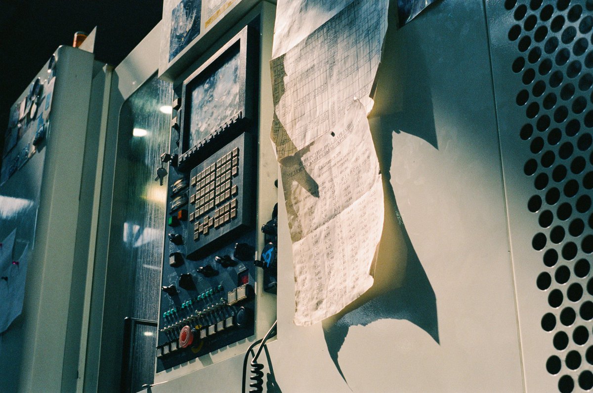 AeroHydroZephyr's tweet image. Nikon F5
Kodak vision3 500T