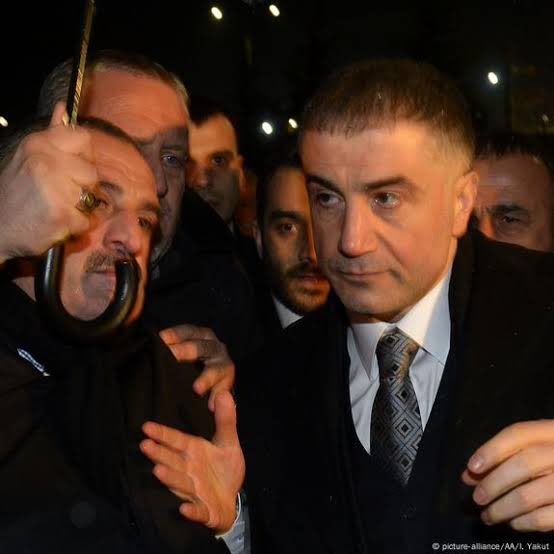 Cemal Enginyurt:

“Sedat Peker’i satın alacak para icat edilmedi.”
