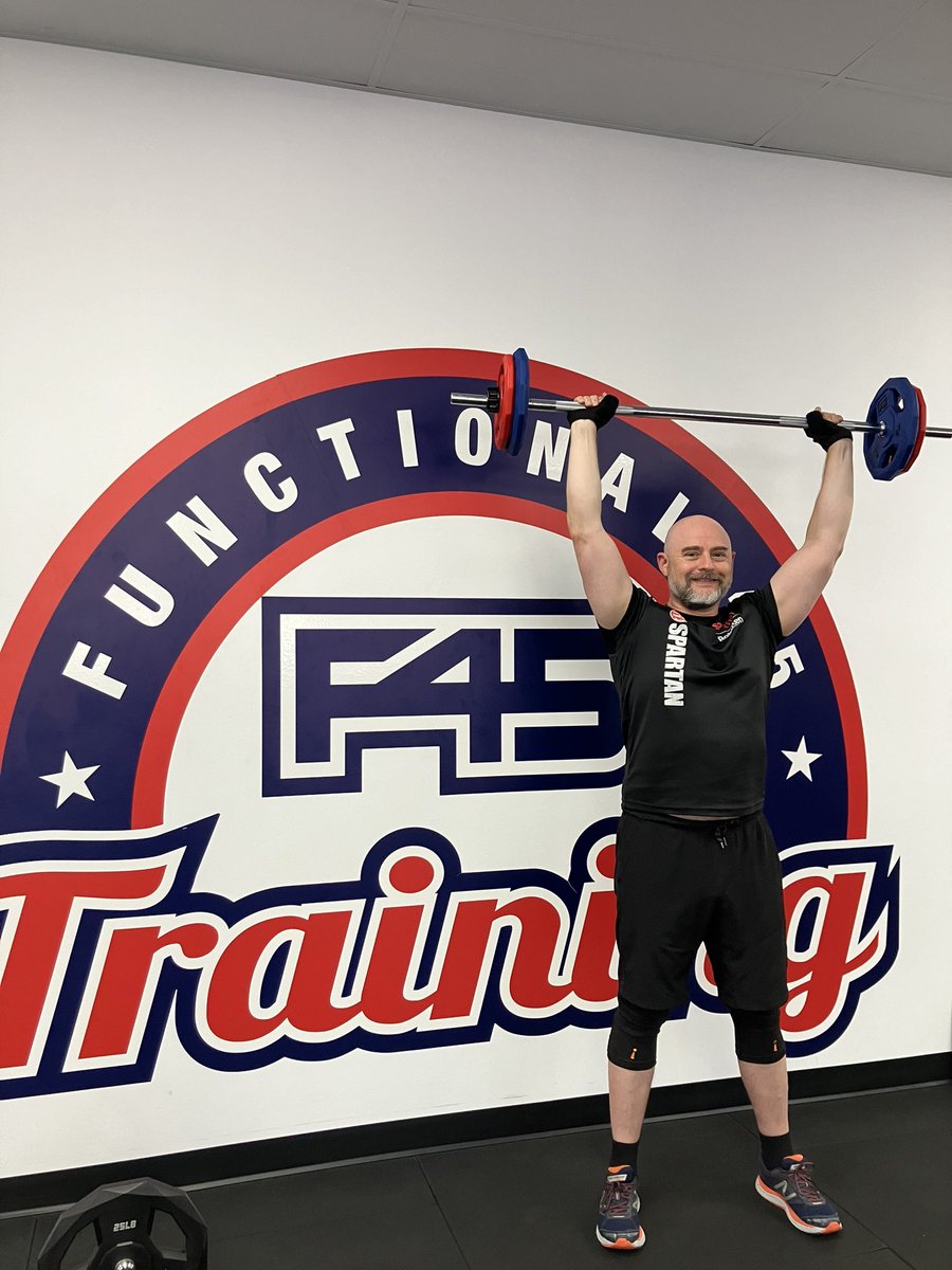 vpmattsaxe's tweet image. Doing the @F45Training 45-Day Challenge 🏋🏻‍♂️ at F45 Plymouth, MN. 
This was Day 1, yesterday was Day 2, today at 5PM is Day 3. #F45Training