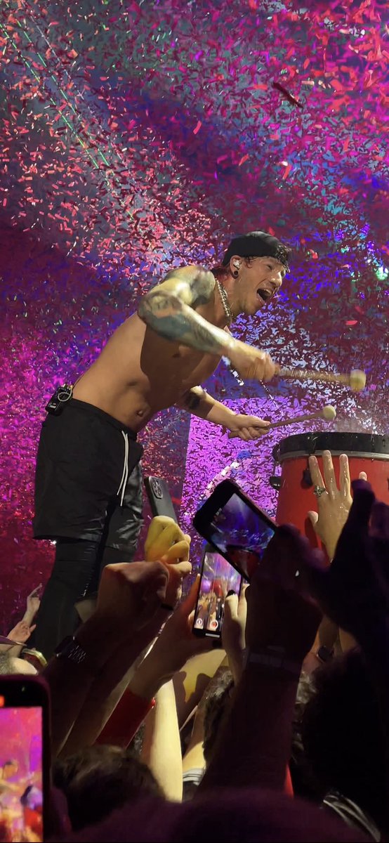 banditobridge's tweet photo. sad about tour ending tonight but i couldnt be happier for experiencing it. grateful for the friends i made, the souvenirs, and the moments that i will hold on to, now until forever. thank you clancy tour, you were on for the books |-/ #clancyprague #clancyvienna #clancytour https://t.co/OpBT3dppoT