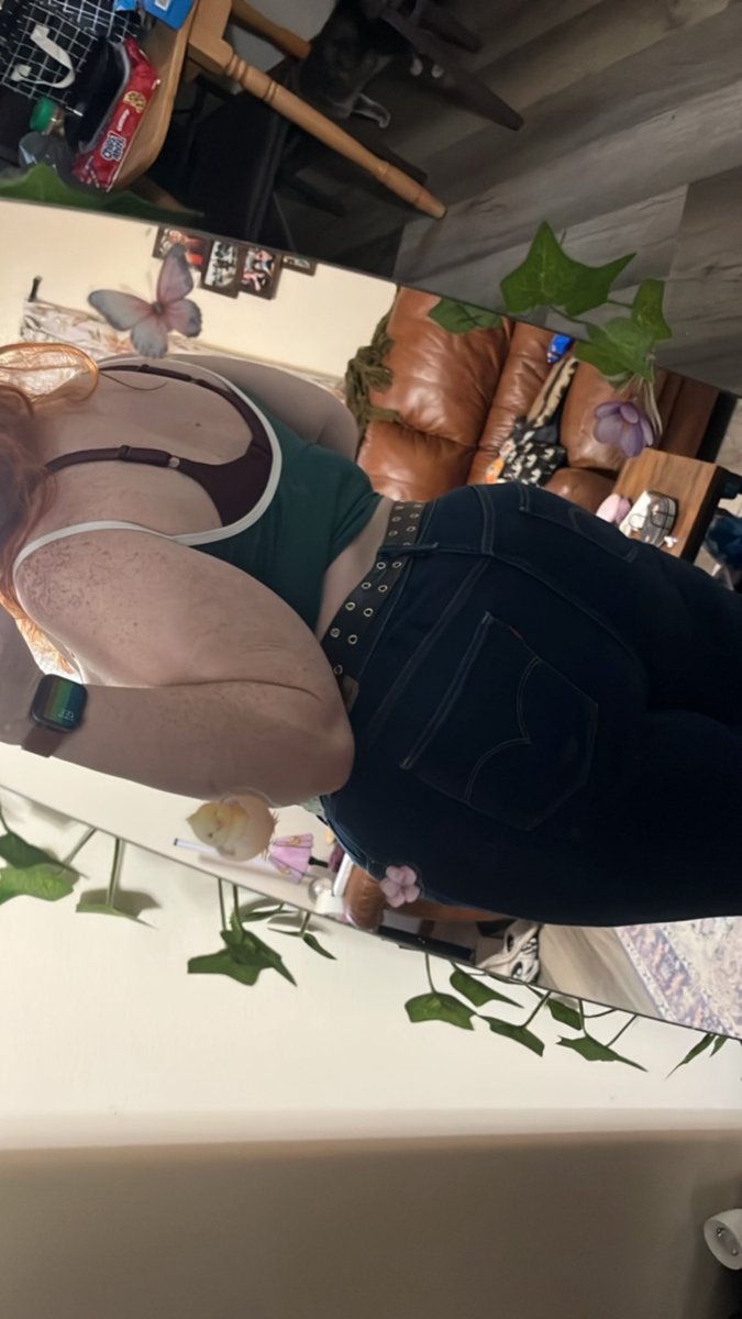 bruise camphell ( 📼 ) tweet media