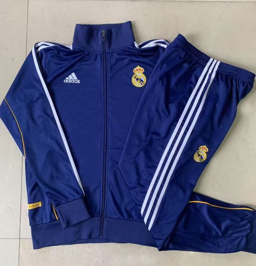🚨🚨 ojoo. SORTEO ESPECIAL del chándal nuevo del Madrid. Que barbaridad.. 

Si lo quieres es muy fácil..

-RT y like a este tuit 
-Seguir a la tienda <a href="/Ctinfo_17/">Ctinfo_17</a> y a mi. 

Ganador en 48 horas. Se envía a todos los países.