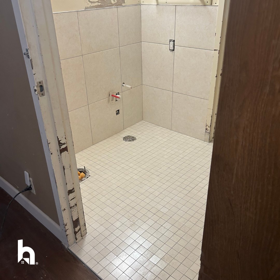 HomeaidUtah's tweet image. Check out this tile before and after! We&apos;re making steady progress at @_TheINNBetween to help provide dignity and comfort to people facing the end of life while experiencing homelessness. Learn more:

linktr.ee/homeaidutah

#HomeAidUtah #TheINNBetween #CollaborateForSuccess