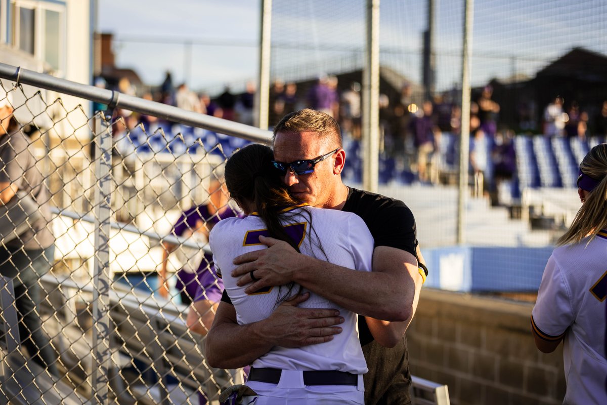 UNI Softball tweet media