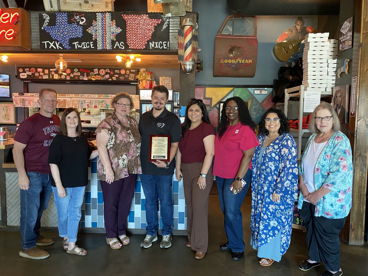 Congratulations to TAMUT alumnus Donnie Spriggs for winning the 2025 Community Leadership Excellence Award!

tamut.edu/news/2025/5/co…