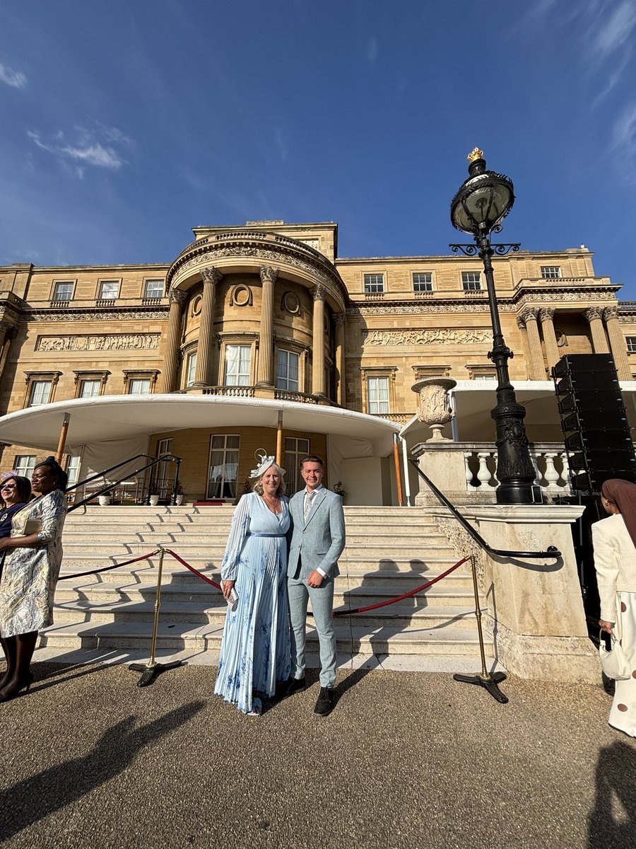 What an amazing privilege getting to experience a Royal Garden Party with my mum.

Thank you to the mystery person who nominated me for this once in a lifetime opportunity. 

A Childhood Apraxia Awareness Day that I will remember forever.