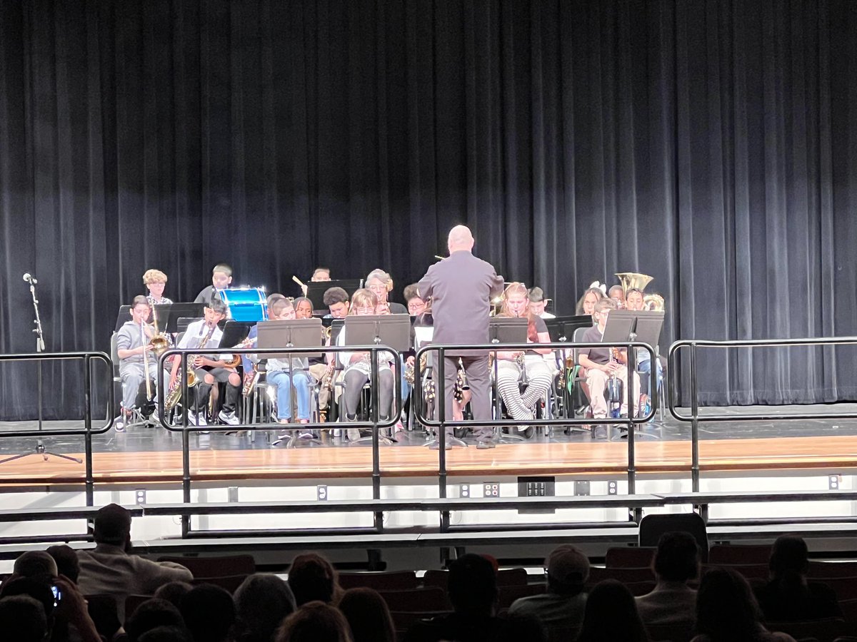 Kelly Lampman (@lampman_kelly) on Twitter photo <a href="/LongridgeGCSD/">Longridge Elementary</a> had another amazing concert with our 5th graders! #proudprincipal <a href="/GreeceCentral/">Greece Central</a> <a href="/Kelly_Flagler/">Kelly Flagler</a> <a href="/LongridgeGCSD/">Longridge Elementary</a> had another amazing concert with our 5th graders! #proudprincipal <a href="/GreeceCentral/">Greece Central</a> <a href="/Kelly_Flagler/">Kelly Flagler</a>
