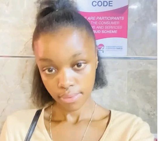 Help Us Find ASEMAHLE MAQOLO (21)

Last seen on April 27, 2025, at Anton Lembede St., Durban.

If you have any information, it is crucial that you reach out immediately to 079 680 5399 (Mother), 0633347043 (Sandile), or 072 039 5769 (Bongi).