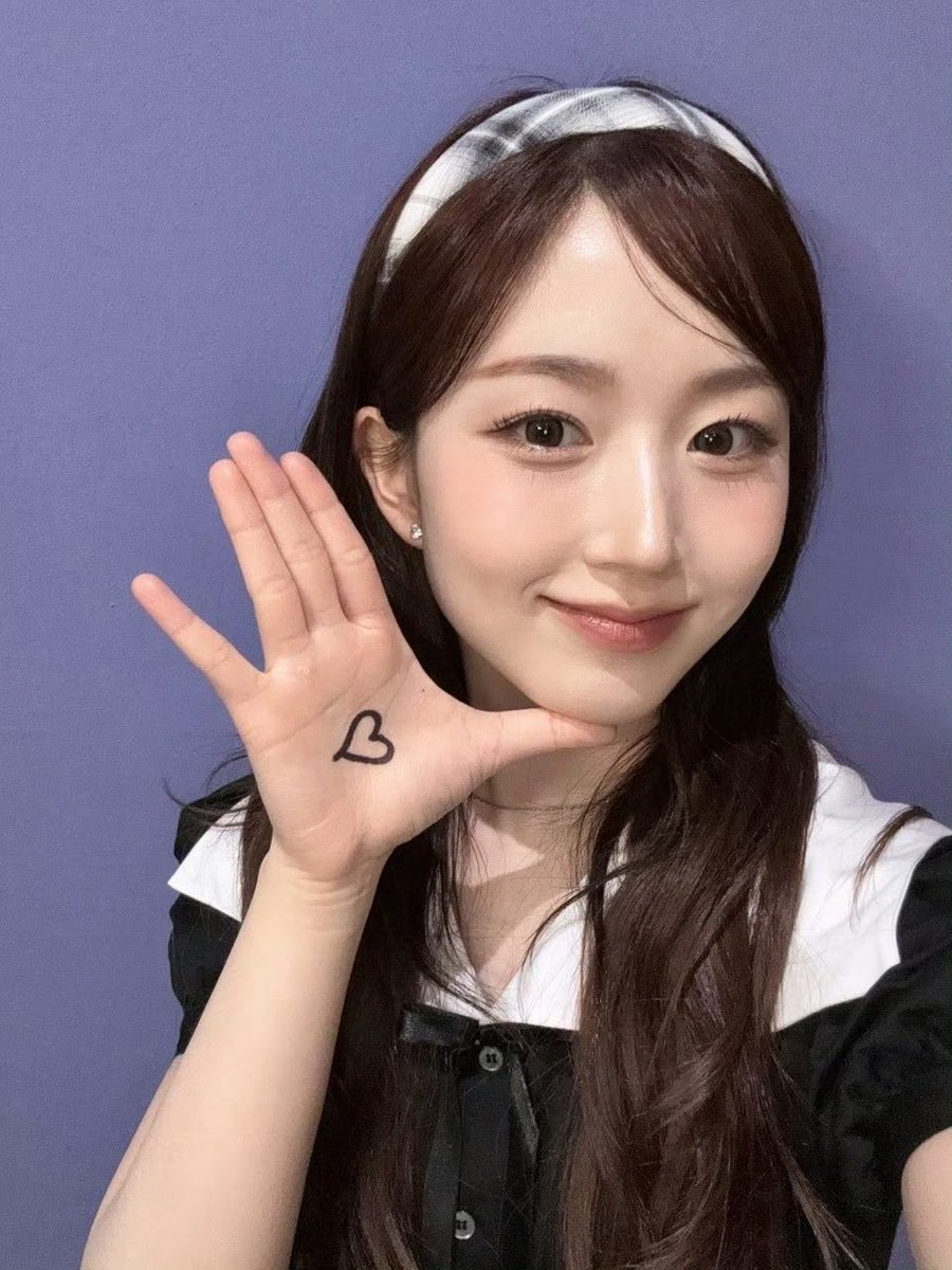 songsong tweet media