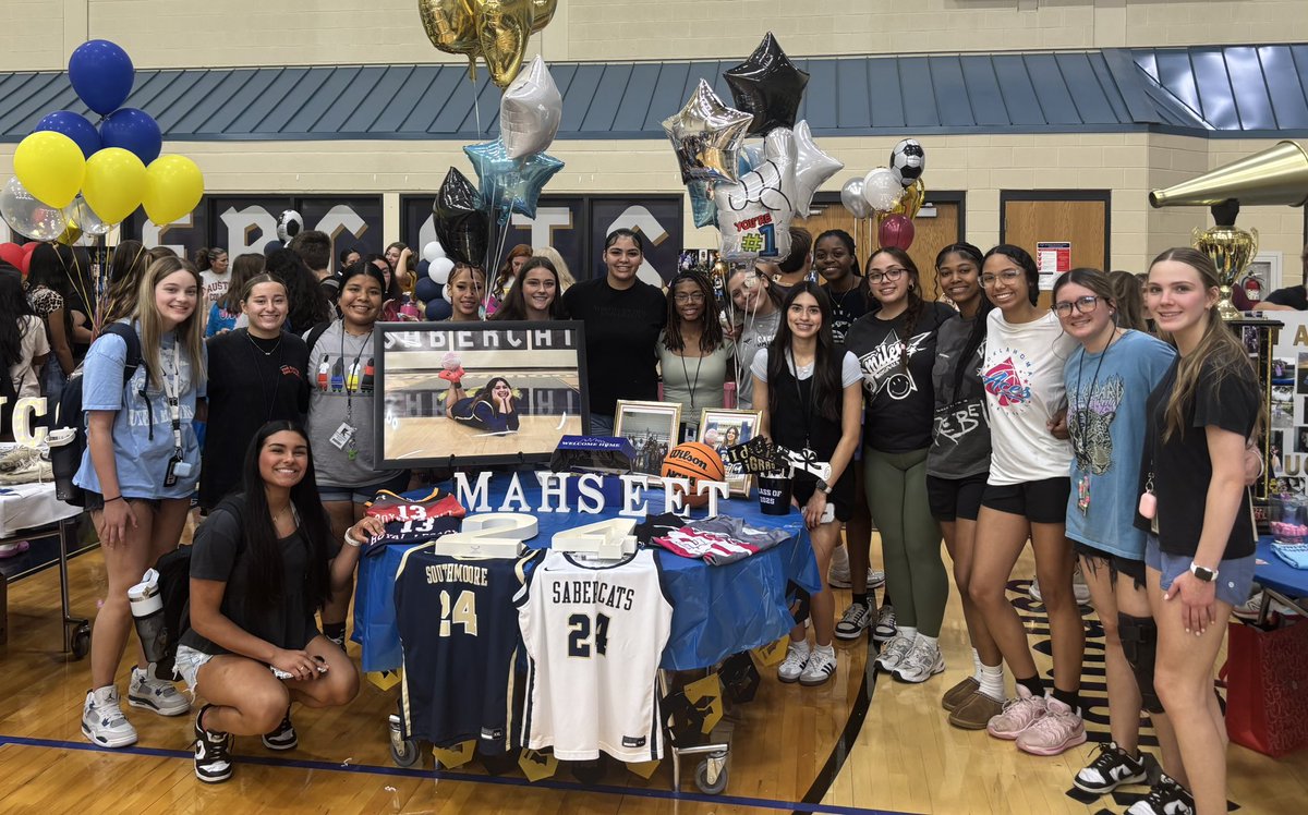 Congratulations <a href="/keiley_mahseet/">Keiley Mahseet</a> on signing today! We are proud of you! #together