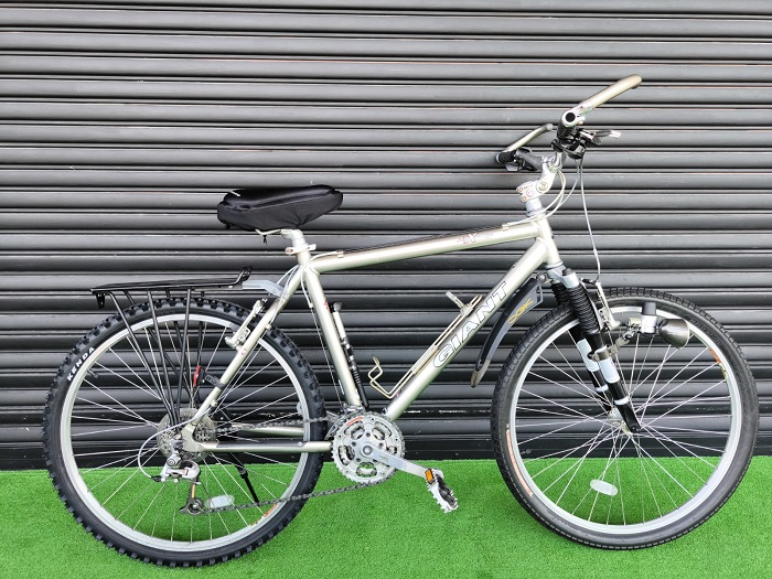 モノマニア四日市】【引き取り限定】 グエルチョッティ SANSIRO GIANT