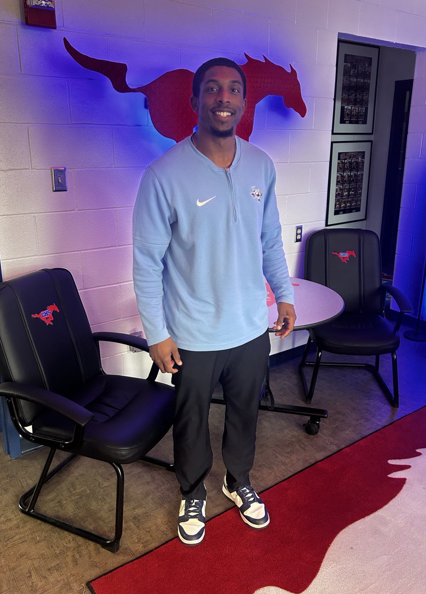 Thankful for <a href="/CoachJMoss4/">Jaylan Moss</a>  <a href="/ETBU_Football/">ETBU Football</a> for stopping by to 
#RecruitTheStangs