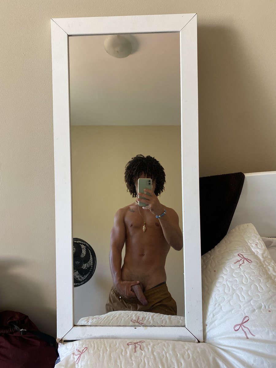 Caí de boca aqui ? 👄 
-
privacy.com.br/@Renandosanios