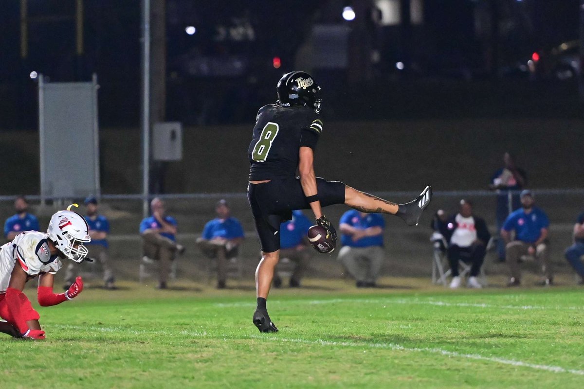 #AGTG after a phone call with <a href="/ColeRotenberry/">cole rotenberry</a> I'm blessed to receive a offer from <a href="/NEMCCTigers/">Northeast Tigers</a> 

<a href="/ThardiN1235/">Ty Hardin</a> <a href="/TupFB/">Tupelo High Football</a> <a href="/MHAYG00D/">Matt Haygood</a> <a href="/Coach_TWard/">Trey Ward</a>