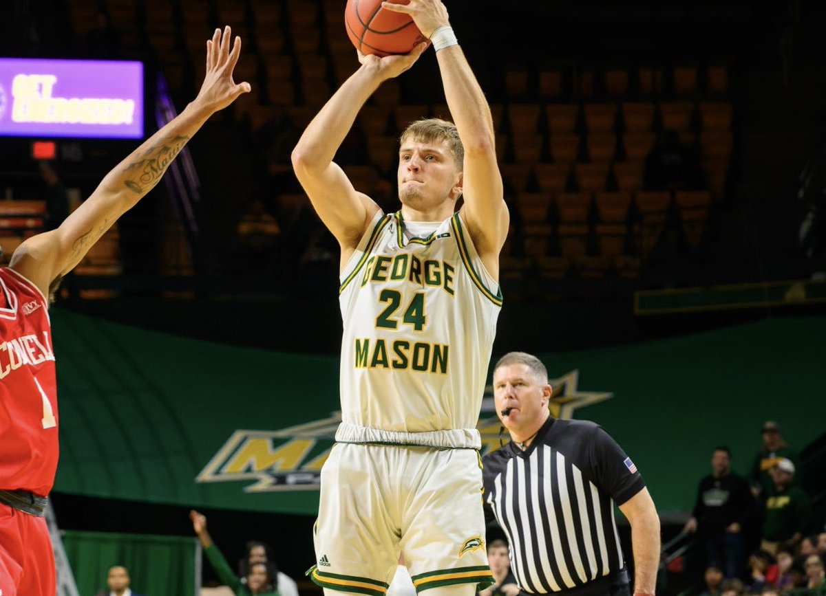 PortalUpdates (@portal_updates) on Twitter photo George Mason transfer and IU Indy commit Austin Ball has re-entered the transfer portal due to the recent coaching change, per his agent <a href="/jsaunders21_/">Joseph Saunders</a>.
The 6’7” sophomore wing redshirted this season. As a freshman Ball averaged 2.5 points, and 1.0 rebound in 9.8 minutes per George Mason transfer and IU Indy commit Austin Ball has re-entered the transfer portal due to the recent coaching change, per his agent <a href="/jsaunders21_/">Joseph Saunders</a>.
The 6’7” sophomore wing redshirted this season. As a freshman Ball averaged 2.5 points, and 1.0 rebound in 9.8 minutes per