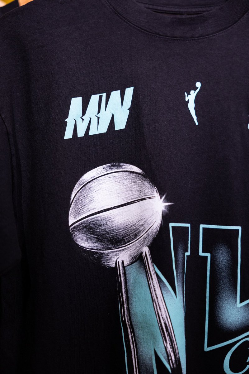 Made for the W (@madeforthew) on Twitter photo Introducing the "Ring Night" Collection from <a href="/madeforthew/">Made for the W</a> x <a href="/lids/">Lids</a> x <a href="/Playa_Society/">Playa Society</a> — celebrating the NY Liberty’s first-ever championship.
🏆 First available Friday, 5/16 at the NBA store NYC
🌆 Then dropping Saturday, 5/17 at Lids 42nd St, Fulton St. + LidsHD.com Introducing the "Ring Night" Collection from <a href="/madeforthew/">Made for the W</a> x <a href="/lids/">Lids</a> x <a href="/Playa_Society/">Playa Society</a> — celebrating the NY Liberty’s first-ever championship.
🏆 First available Friday, 5/16 at the NBA store NYC
🌆 Then dropping Saturday, 5/17 at Lids 42nd St, Fulton St. + LidsHD.com
