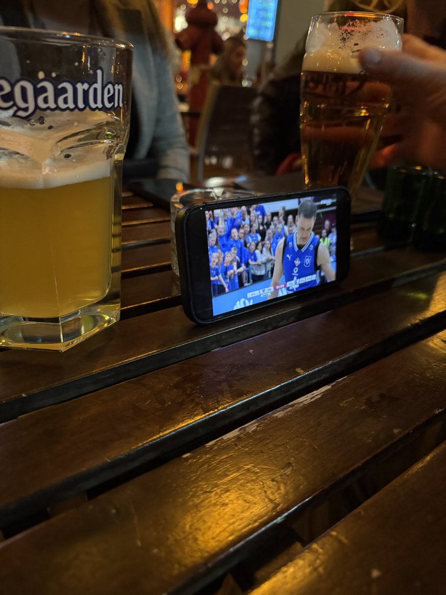 Leikurinn tekinn í Búdapest💙