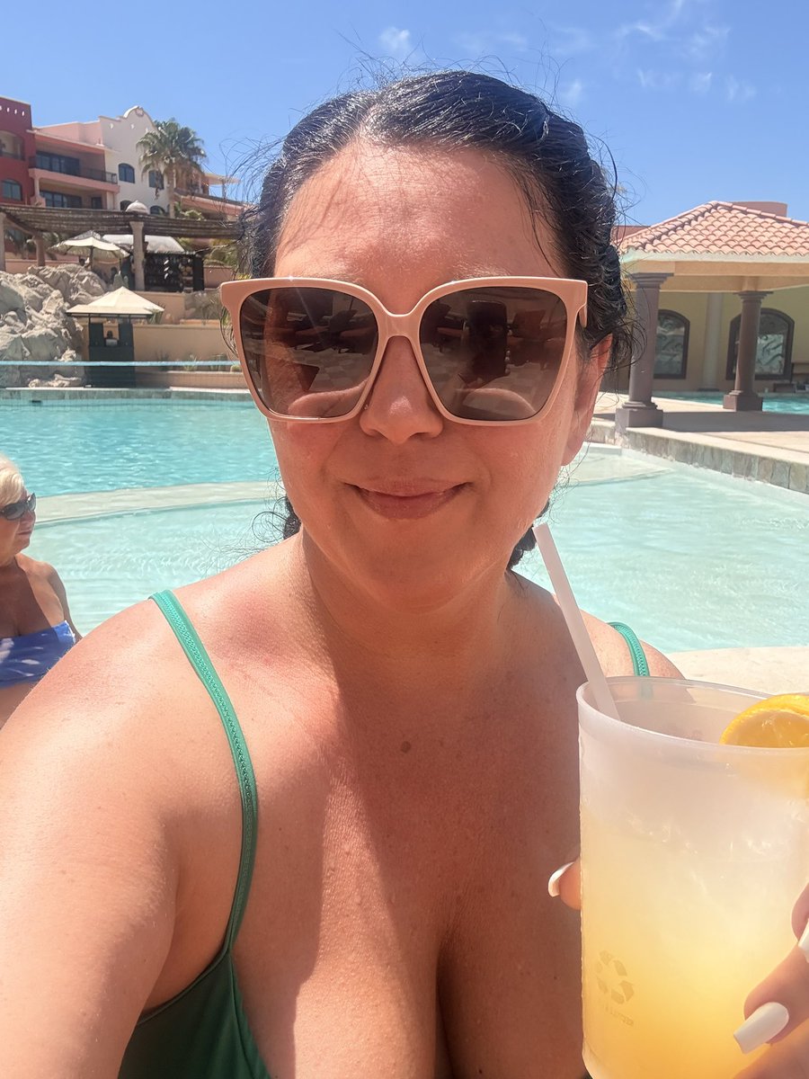 Vacation Vibes. Greetings from Cabo San Lucas!
