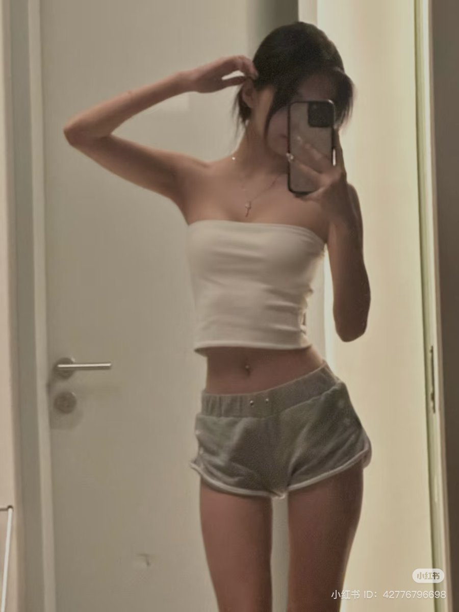 jentinyy's tweet photo. https://t.co/8FMoLUSU9f