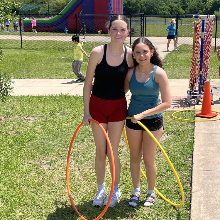 EvansPanthers's tweet image. The EMS PALS had the best time serving at Wolford's field day yesterday!☀️ #evansIMPACT