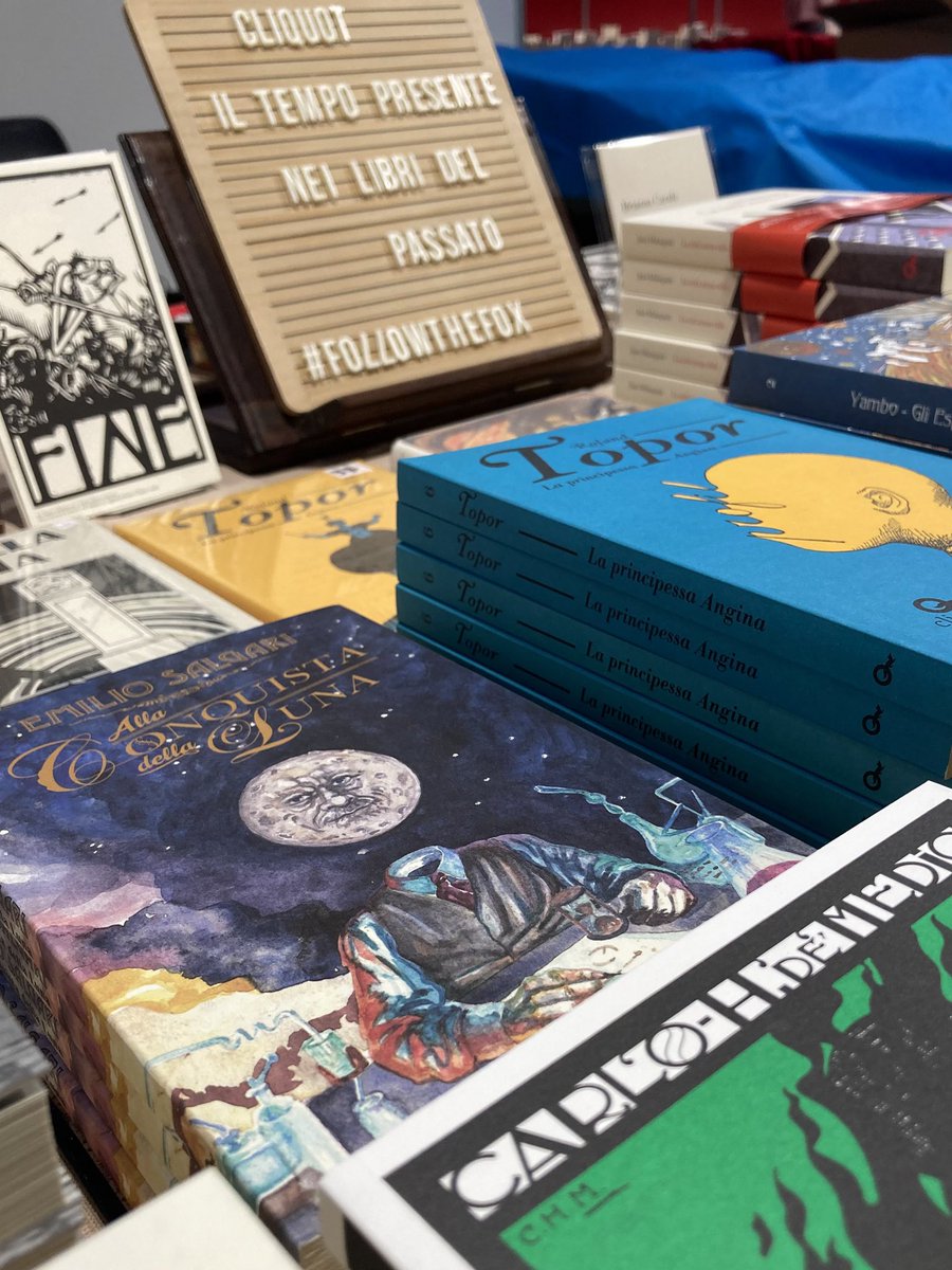 Cliquot (@cliquotedizioni) on Twitter photo Tutto pronto per il <a href="/SalonedelLibro/">Salone Libro Torino</a> Torino: Pad. 3 stand Q77 📚
#salto25 #followthefox🦊 Tutto pronto per il <a href="/SalonedelLibro/">Salone Libro Torino</a> Torino: Pad. 3 stand Q77 📚
#salto25 #followthefox🦊