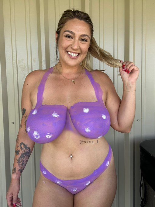 Watch Tati Evans🦋's leaked NSFW photo on TwXstars