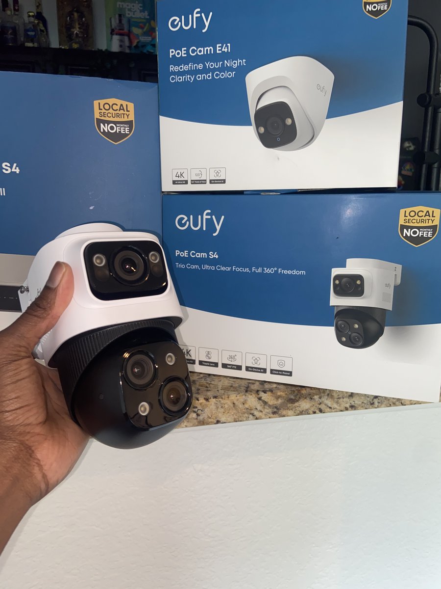 EufyOfficial's tweet image. The PoE NVR S4 Max is looking beautiful! Anyone want to get their hands on a free kit? 💬🎁

👉 eufyofficial.com/xc7kl5 

#NVR #securitysystem #eufySecurity