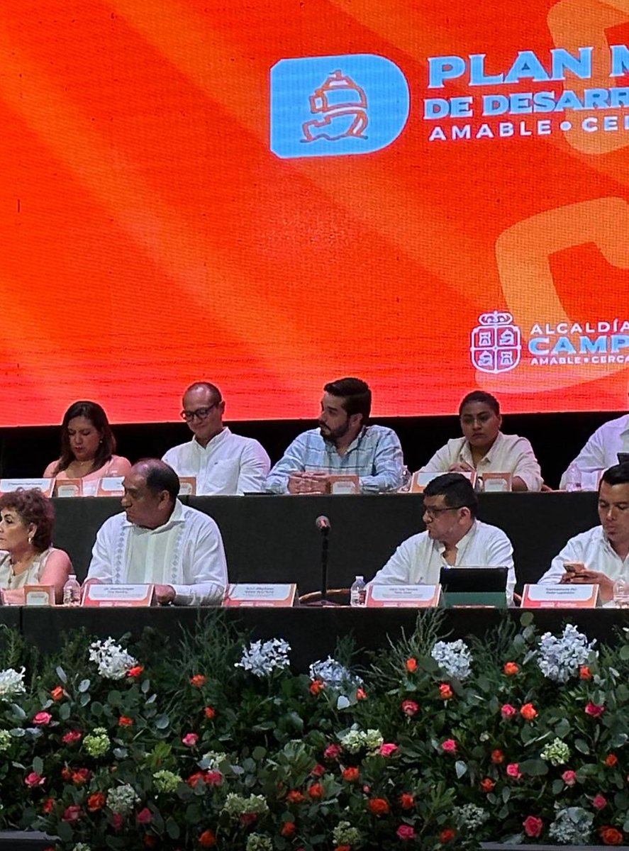 El día de ayer, como miembro del Cabildo del H. Ayuntamiento de Campeche, asistí a la presentación del Plan Municipal de Desarrollo.