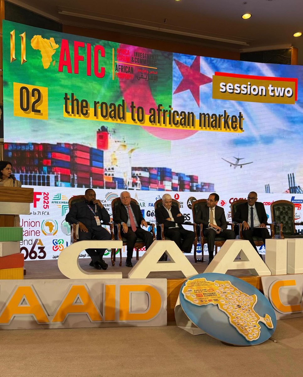 Embajada Argentina ante Argelia (@argenargelia) on Twitter photo 📢 ¡El Embajador <a href="/AtilioBerardi/">Atilio Berardi</a> participó en el Foro de Inversión y Comercio África 2025 (<a href="/AfricaFFD/">Africa Forum for Finance and Development</a>)! 🌍✨
El evento, celebrado en Argel, reunió a líderes empresariales, inversores y expertos para impulsar la integración económica y el desarrollo sostenible del continente. 📢 ¡El Embajador <a href="/AtilioBerardi/">Atilio Berardi</a> participó en el Foro de Inversión y Comercio África 2025 (<a href="/AfricaFFD/">Africa Forum for Finance and Development</a>)! 🌍✨
El evento, celebrado en Argel, reunió a líderes empresariales, inversores y expertos para impulsar la integración económica y el desarrollo sostenible del continente.