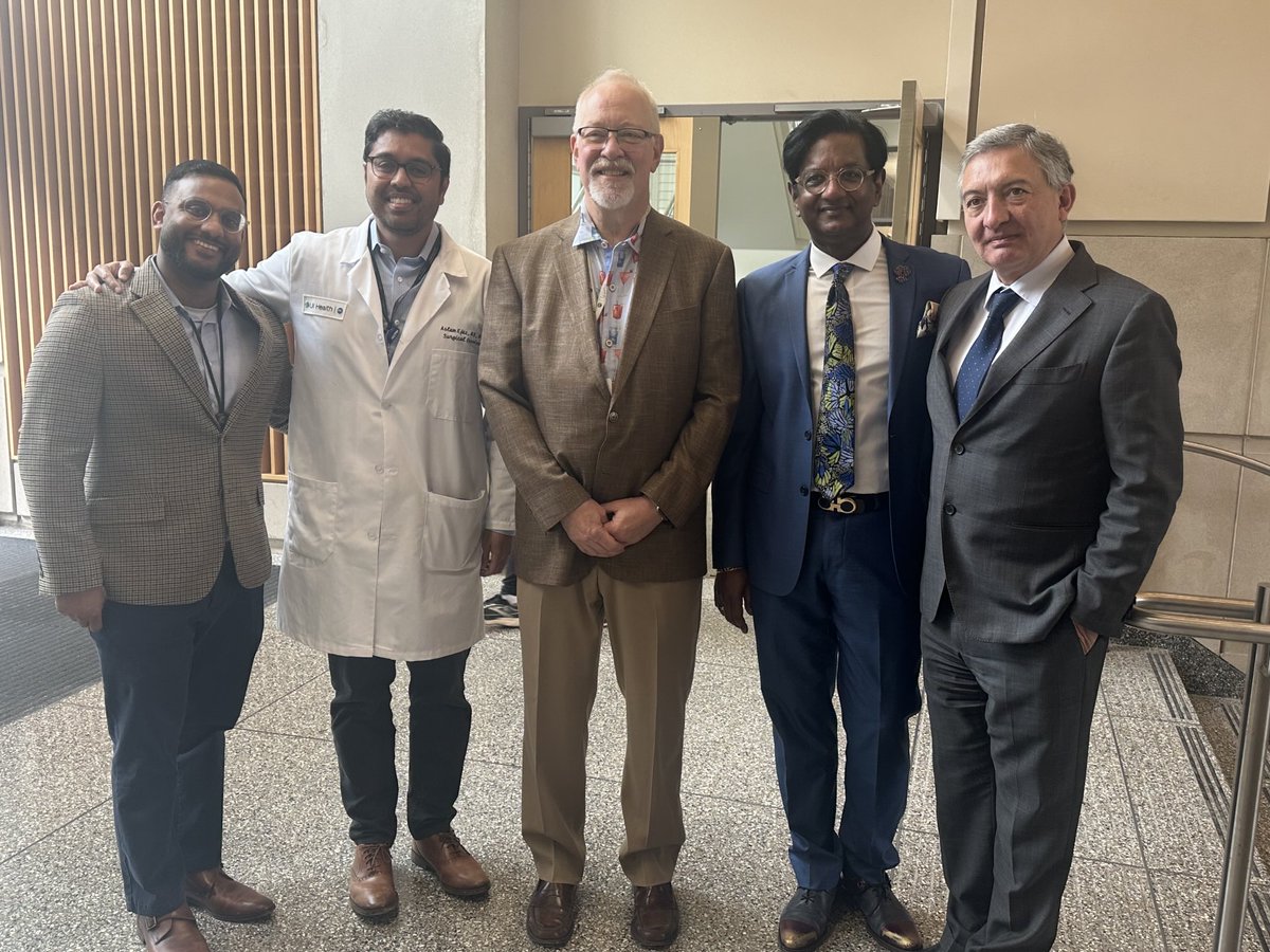 Rohan Jeyarajah (@jeyarajahrohan) on Twitter photo Honored to give the Warso lecture <a href="/uicgensurgery/">General Surgery UIC</a> . Thanks to Dr Ejaz and Dr Benedetti for a wonderful time! Honored to give the Warso lecture <a href="/uicgensurgery/">General Surgery UIC</a> . Thanks to Dr Ejaz and Dr Benedetti for a wonderful time!