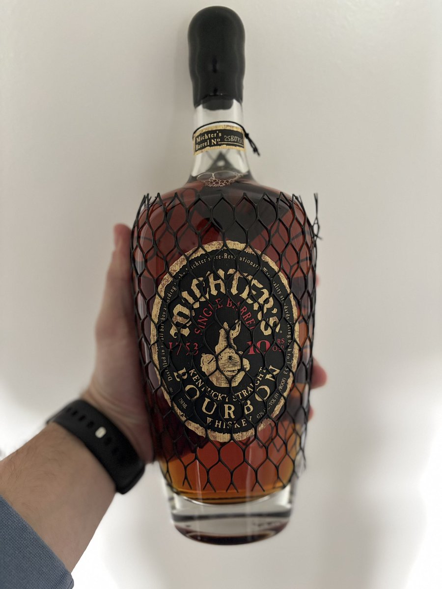 Oh hello 😍 <a href="/MichtersWhiskey/">Michter's Distillery</a>