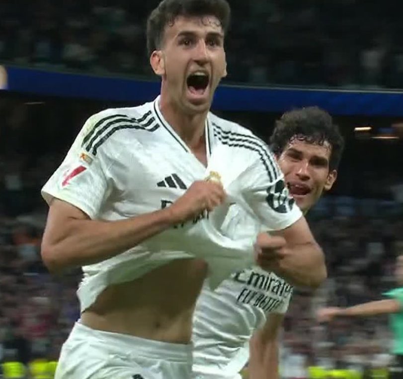 LaVozGalactica tweet media