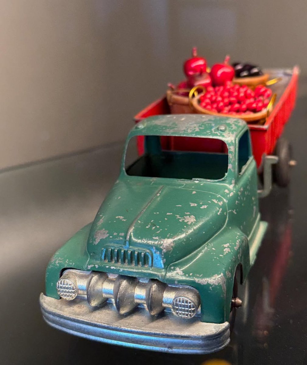 Nine Hats Wines tweet media