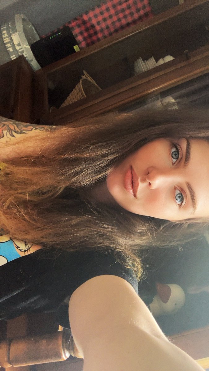 KaylaCa46660723's tweet photo. Say hi so I know you’re active on X https://t.co/vj3T2r4UnD
