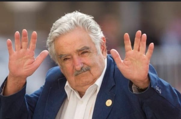 sergiopiguillem's tweet image. Se fue un líder de alcance mundial que nos enseñó a todos. Mujica, desde su sencillez y su compromiso con el bien público, nos lega con su paso a la inmortalidad la verdadera estirpe americana. El sueño de la patria grande sigue en pie. Hasta siempre, Pepe.