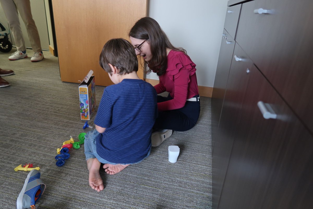 A rare diagnosis sparked a global movement. 🌍 Discover how UAB's PMI empowered one family to turn uncertainty into advocacy through the YWHAG Research Foundation. Learn more: uab.edu/medicine/news/… <a href="/uabmedicine/">UAB Medicine</a> @uabheersink @uabnews <a href="/afoksin/">Aleksandra Foksinska</a> <a href="/YWHAGFoundation/">YWHAG Research Foundation</a>