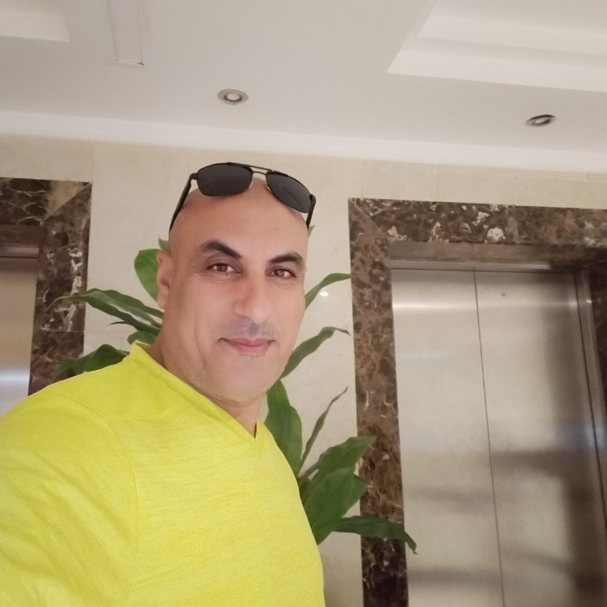 هذه أيام مباركة أفعلوا فيها من الخير الكثير