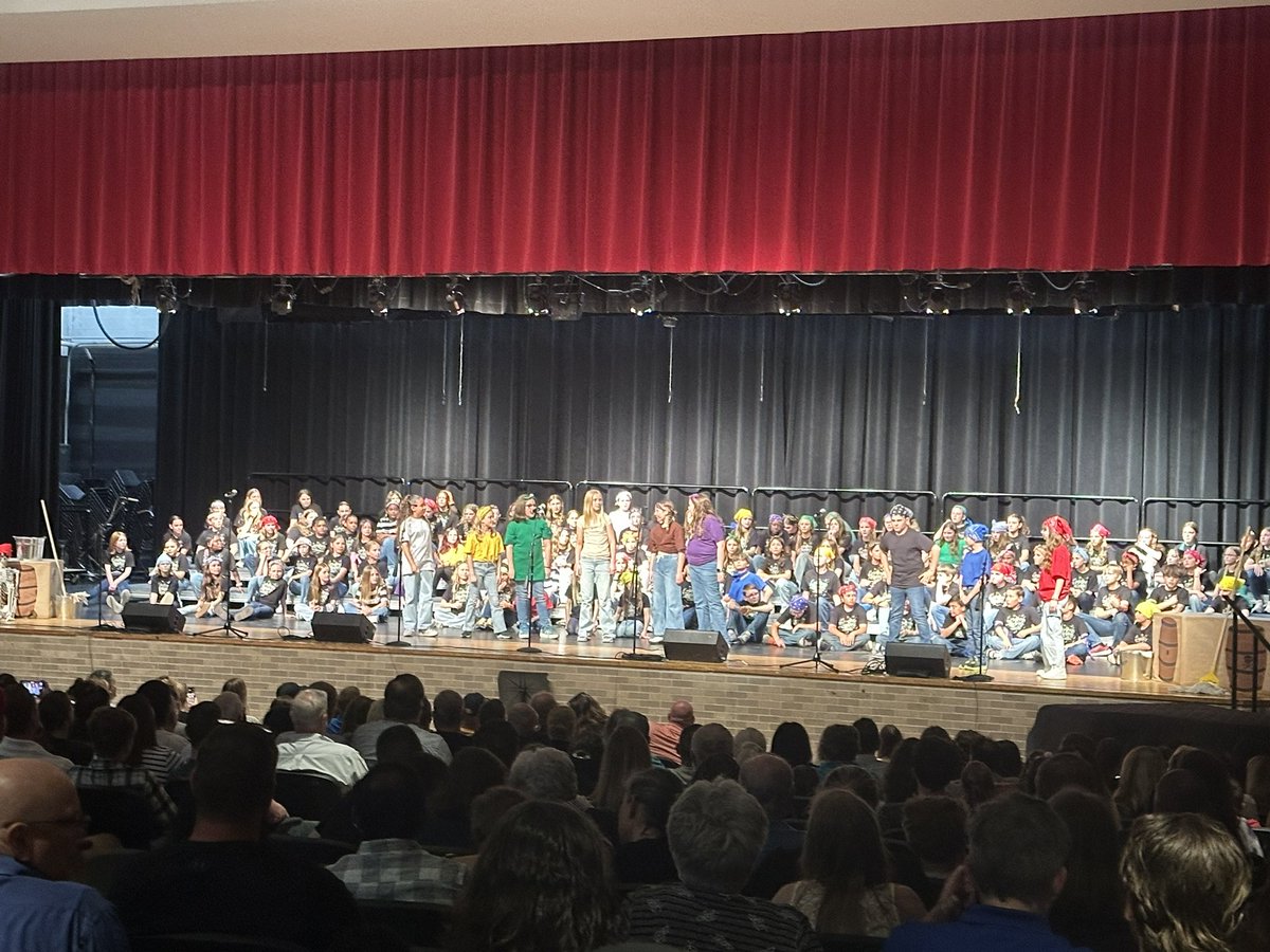 5th grade choir spring musical… Pirates! Arrrr!