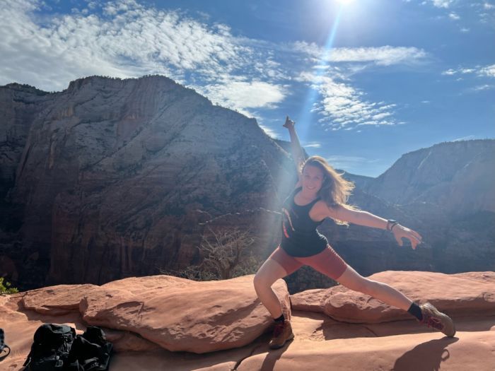 porphyria_news's tweet photo. After years of mystery symptoms, Hannah found the answer in a diagnosis of AIP. Treatment, support, and dance helped her reclaim her life. https://t.co/P4wMbhcCdI https://t.co/vGJQBlgqkg