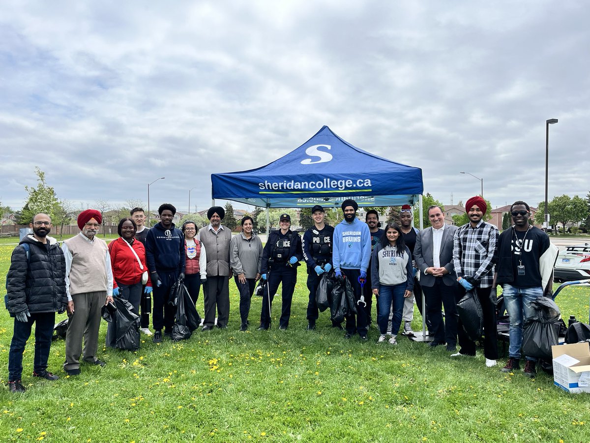 ConnorHammill (@hammill_connor) on Twitter photo Park cleanup day at <a href="/sheridancollege/">sheridancollege</a>’s adopted park in <a href="/CityBrampton/">City of Brampton</a>.
Thanks to the <a href="/the_ssu/">Sheridan Student Union</a>, <a href="/PeelPolice/">Peel Regional Police</a>, and the International Seniors Club for helping out! Park cleanup day at <a href="/sheridancollege/">sheridancollege</a>’s adopted park in <a href="/CityBrampton/">City of Brampton</a>.
Thanks to the <a href="/the_ssu/">Sheridan Student Union</a>, <a href="/PeelPolice/">Peel Regional Police</a>, and the International Seniors Club for helping out!
